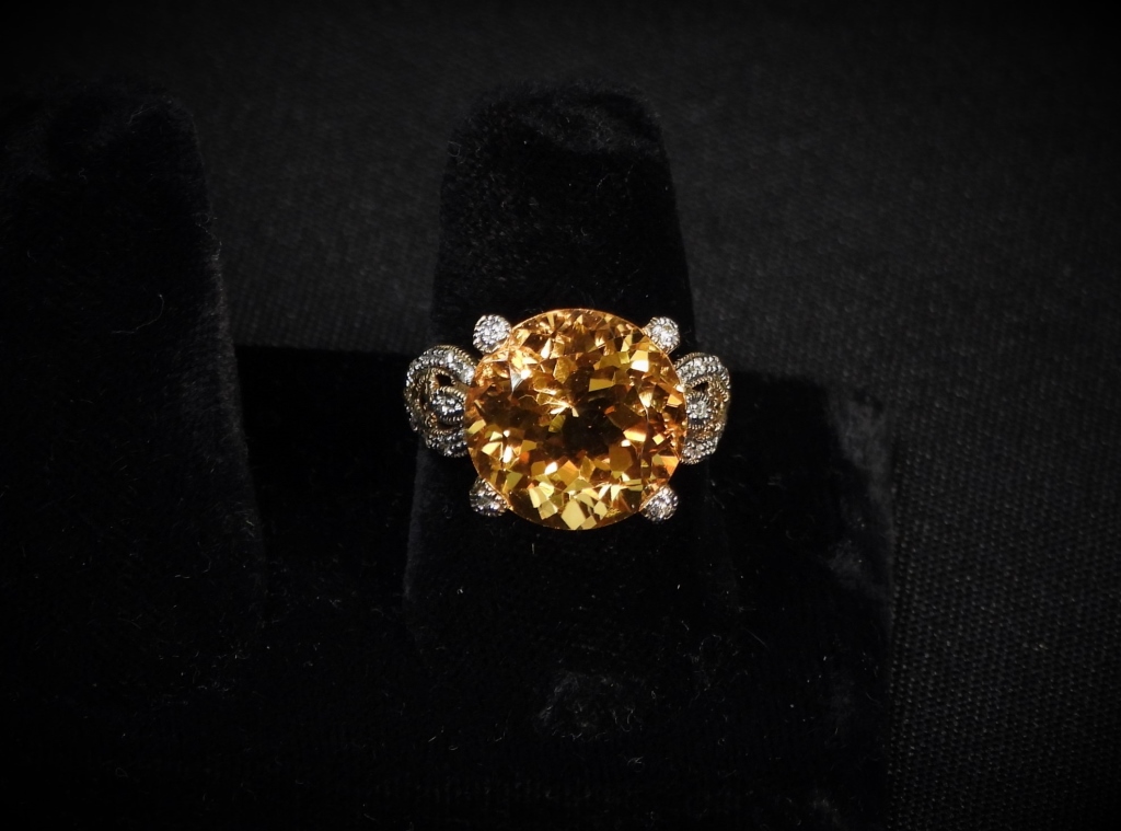 ESTATE 10K GOLD CITRINE & DIAMOND