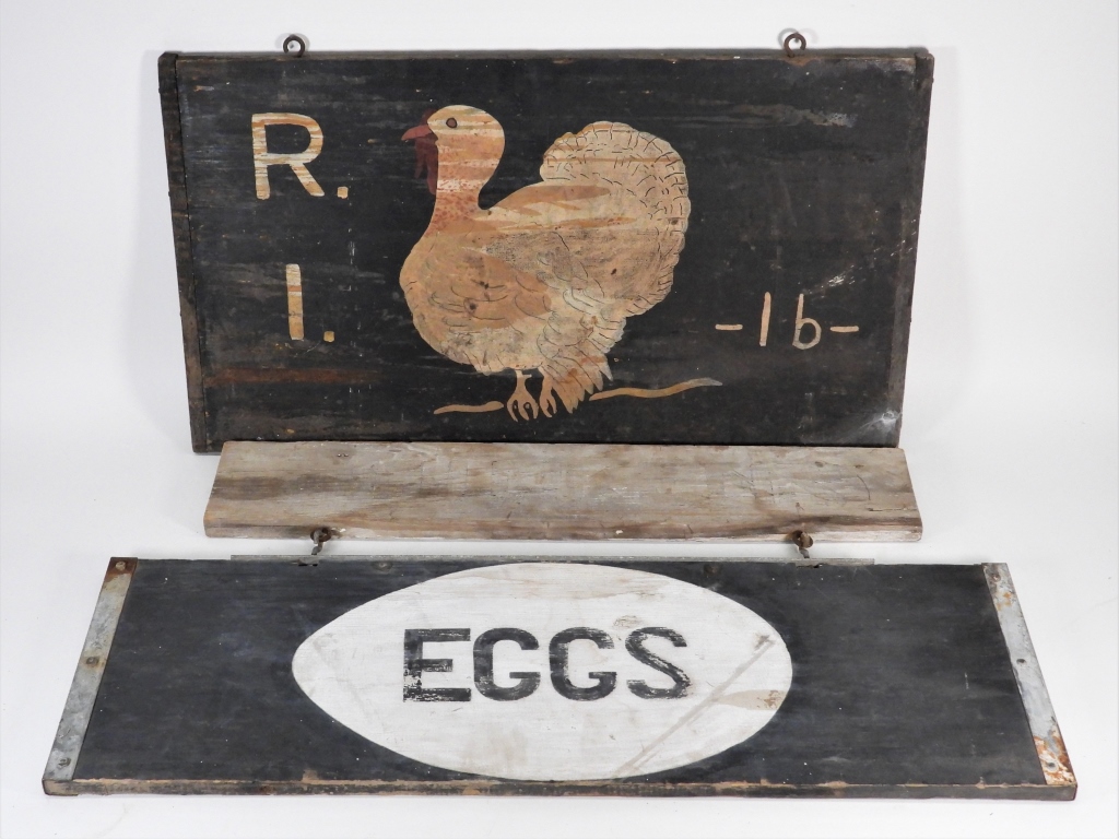 2PC EGGS & TURKEY WOOD FOLK ART