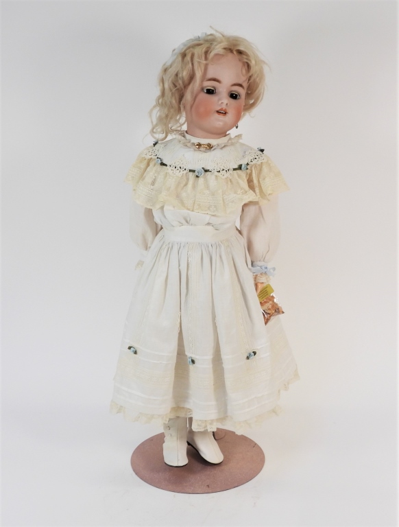 SIMON & HALBIG BISQUE HEAD DOLL Germany,Late