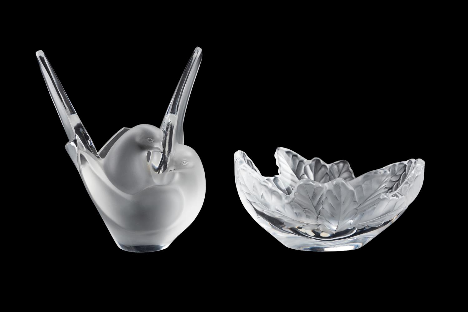 TWO LALIQUE LEAF AND BIRD COLORLESS 2fa3fa