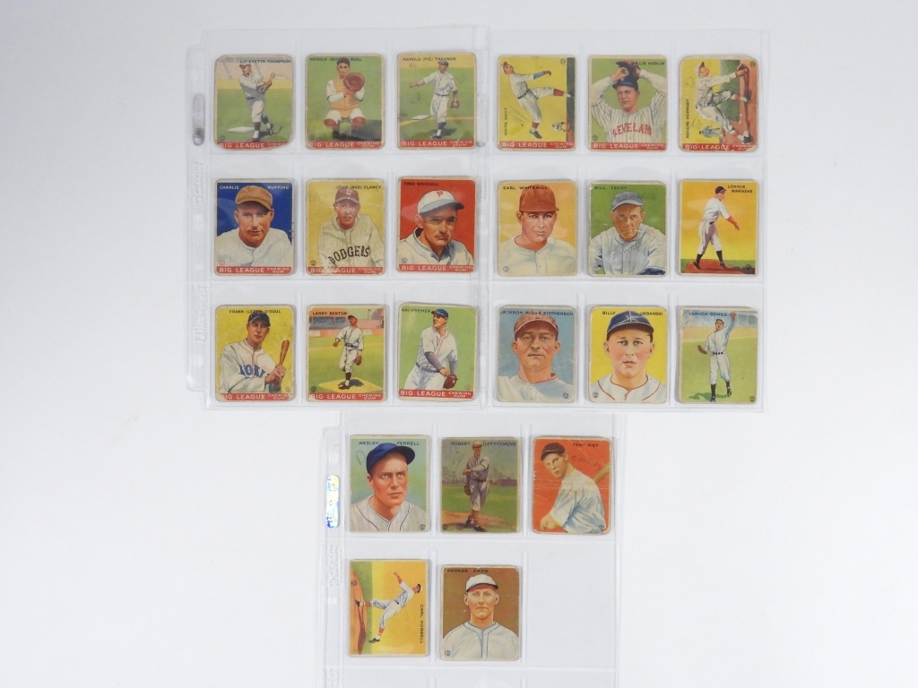 23PC 1933 GOUDEY BASEBALL CARD 2fa48b