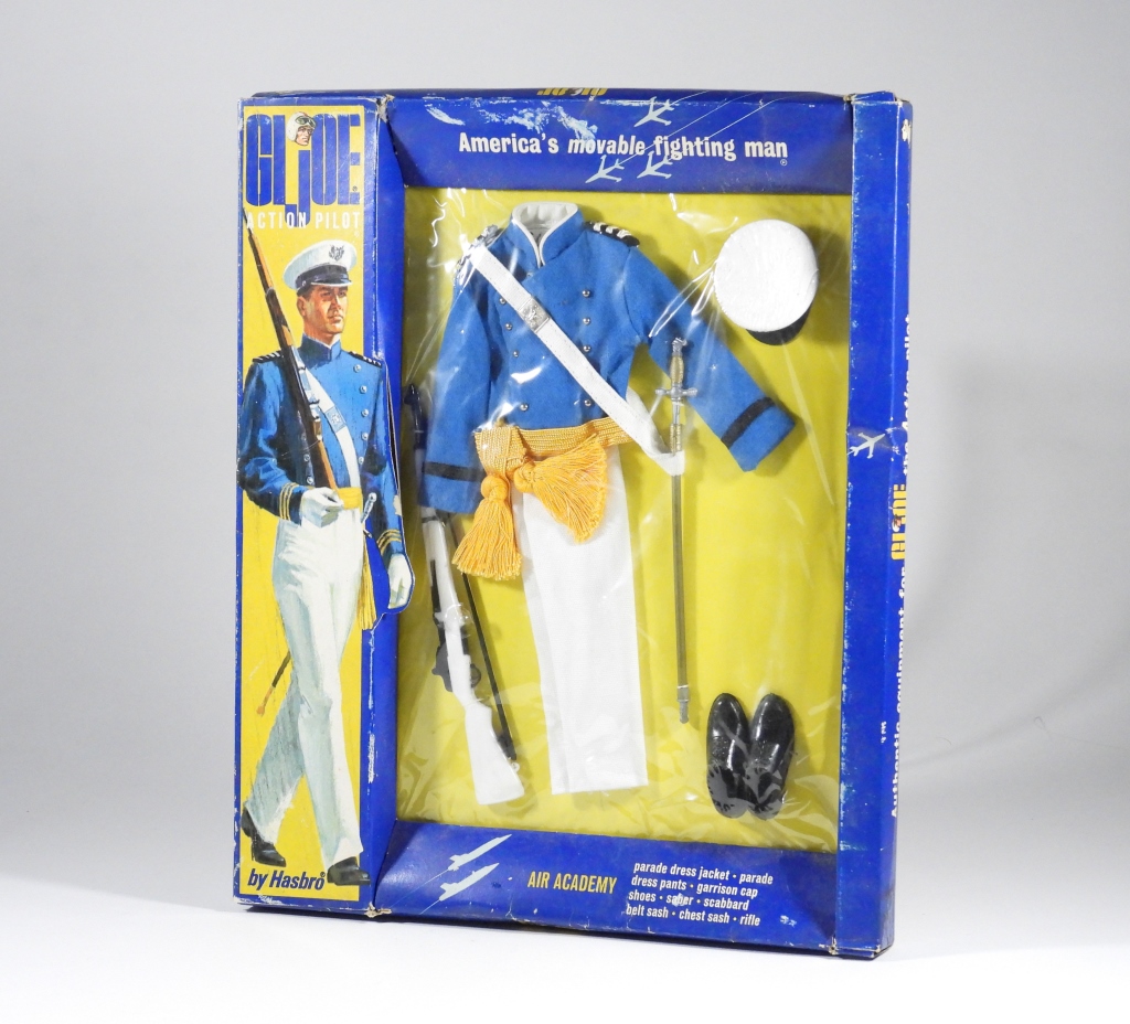 1967 HASBRO GI JOE AIR ACADEMY 2fa4d7