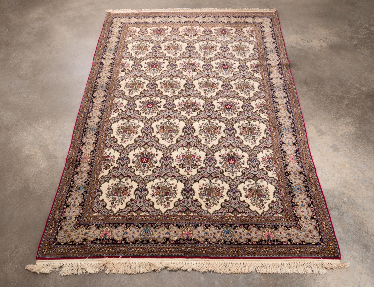 HAND KNOTTED WOOL SILK PERSIAN 2fa56c