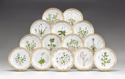 Set of fourteen Royal Copenhagen 4c3c3