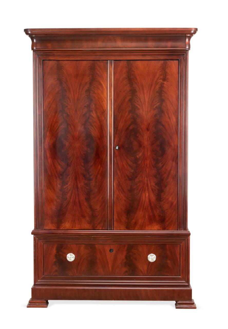 HENREDON MAHOGANY MEDIA CABINET ARMOIRE