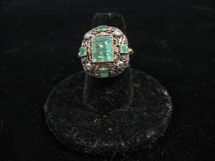 Emerald medicine ring Filigree 4c42d