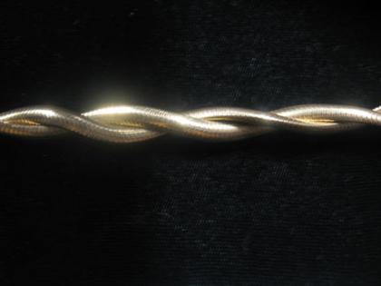 14 karat yellow gold snake neck 4c434