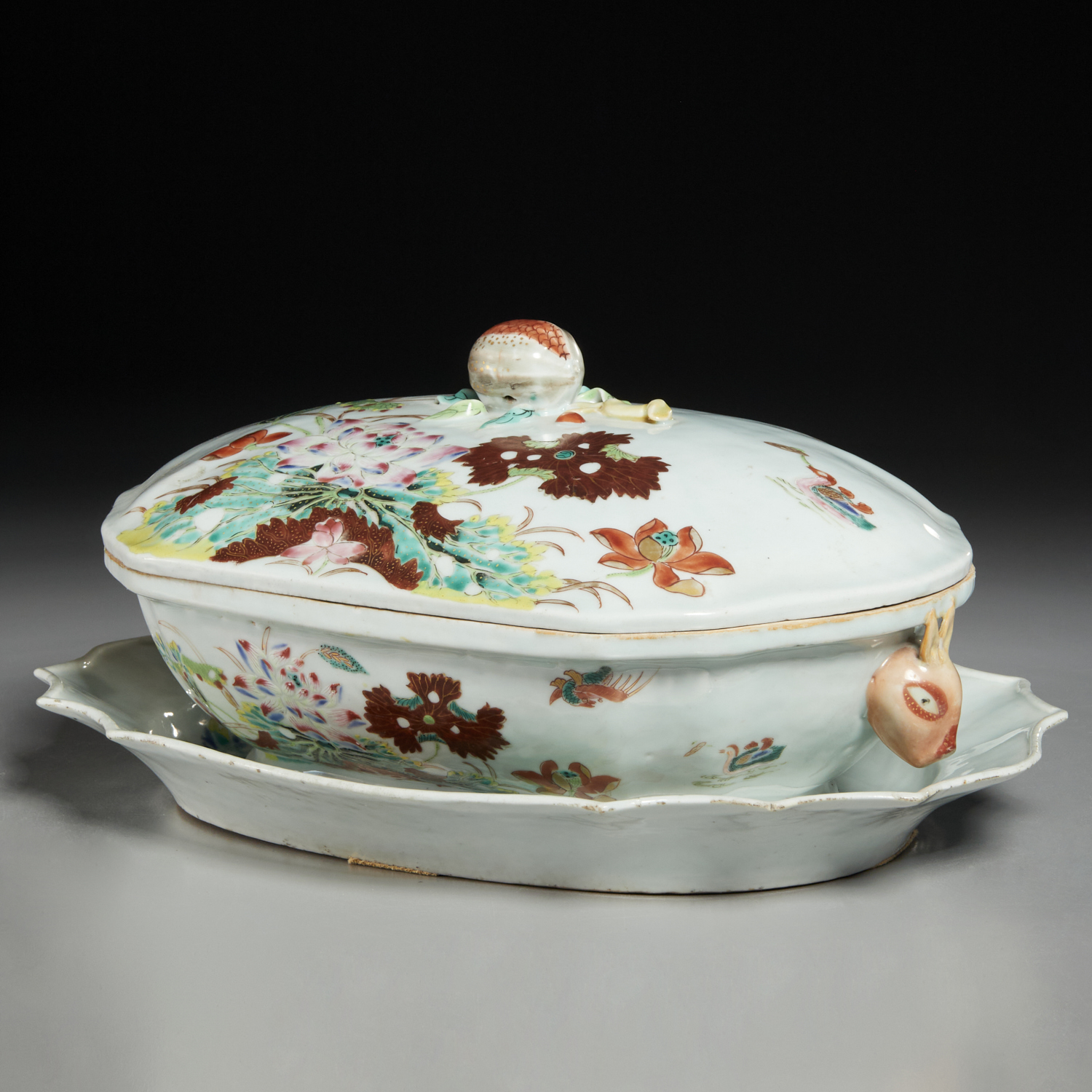 UNUSUAL CHINESE EXPORT TUREEN AND