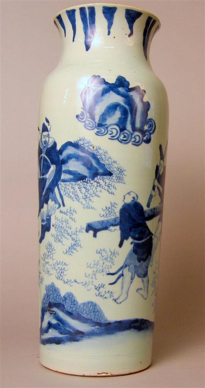 Large Chinese blue and white sleeve