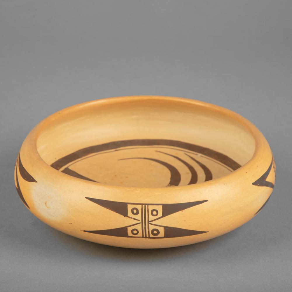 HOPI, DAISY HOOEE NAMPEYO, BOWL