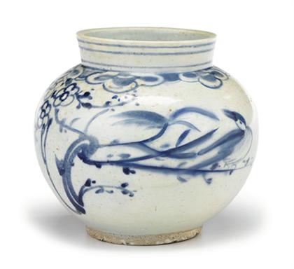 Korean blue and white jar choson 4c886