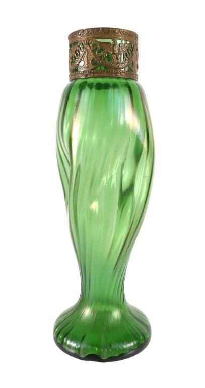 ANTIQUE GREEN ART NOUVEAU GLASS 2fd97d