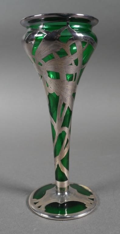 STERLING OVERLAY ART GLASS GREEN