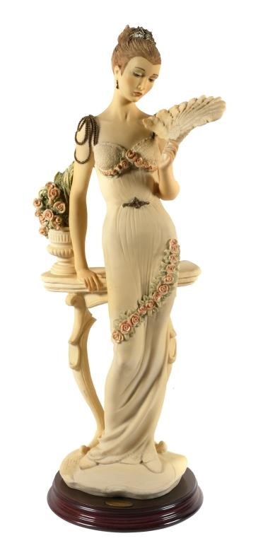 GIUSEPPE ARMANI FIGURINE 338F THE