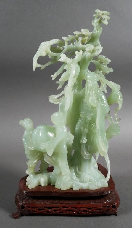 VINTAGE CHINESE CARVED GREEN HARDSTONE