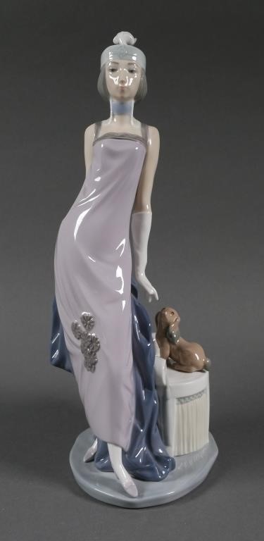 LLADRO 5174 COUPLET LADY PORCELAIN