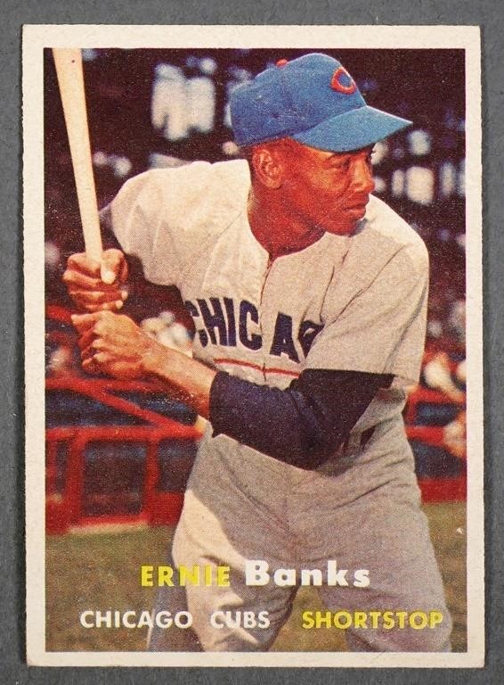 1957 TOPPS ERNIE BANKS #55 BASEBALL