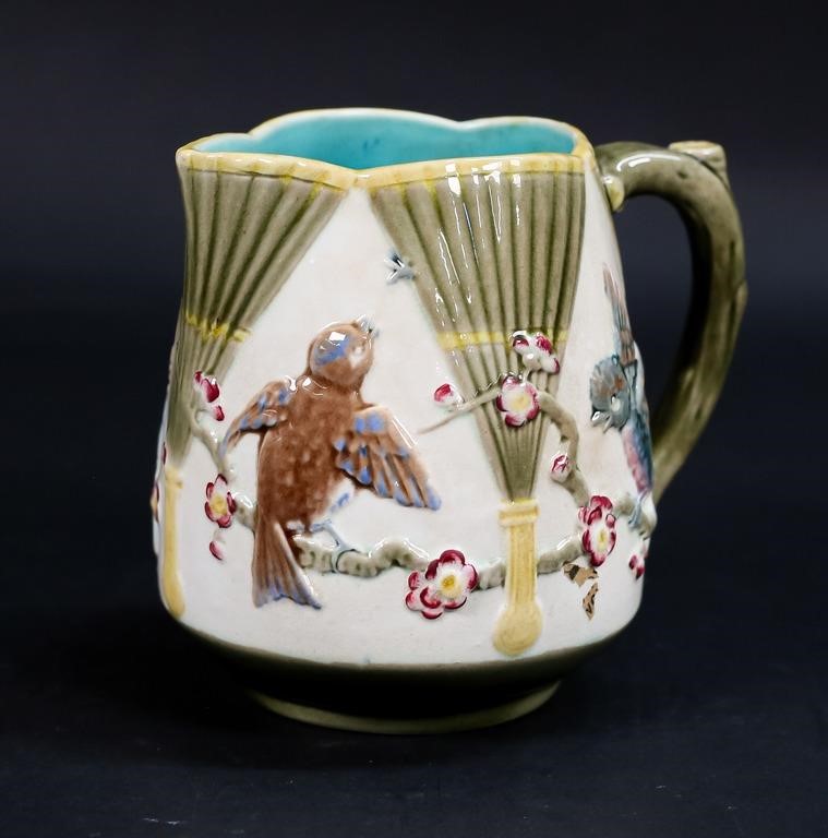 WEDGWOOD ARGENTA MAJOLICA PITCHERWedgwood 2fe256