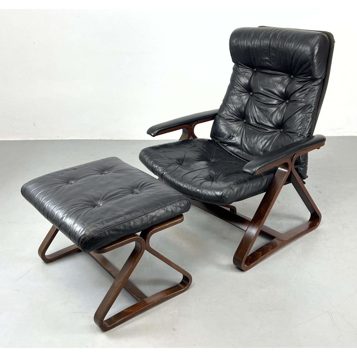 Modernist Bent Wood Recliner Lounge 2fe329