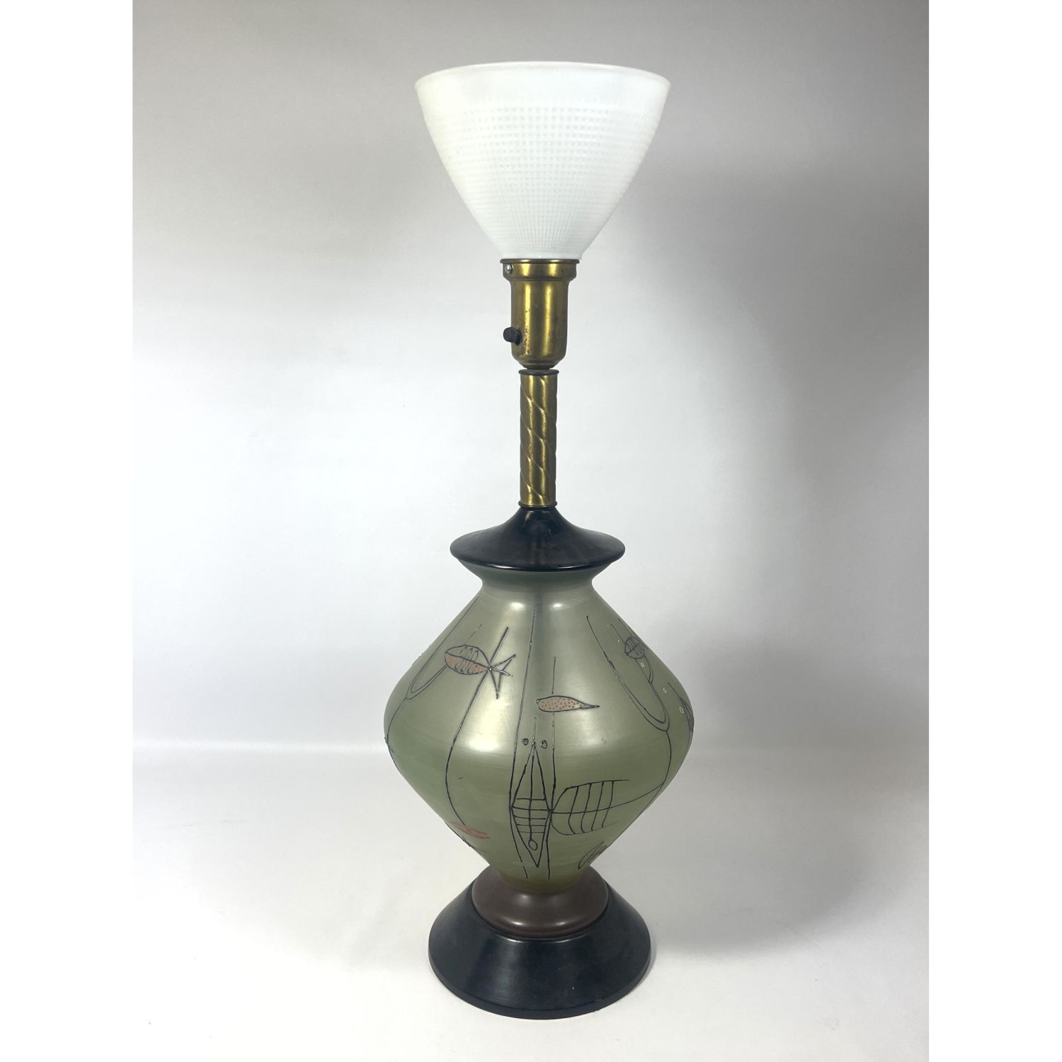 Decorator Glass Table Lamp with 2fe3ae