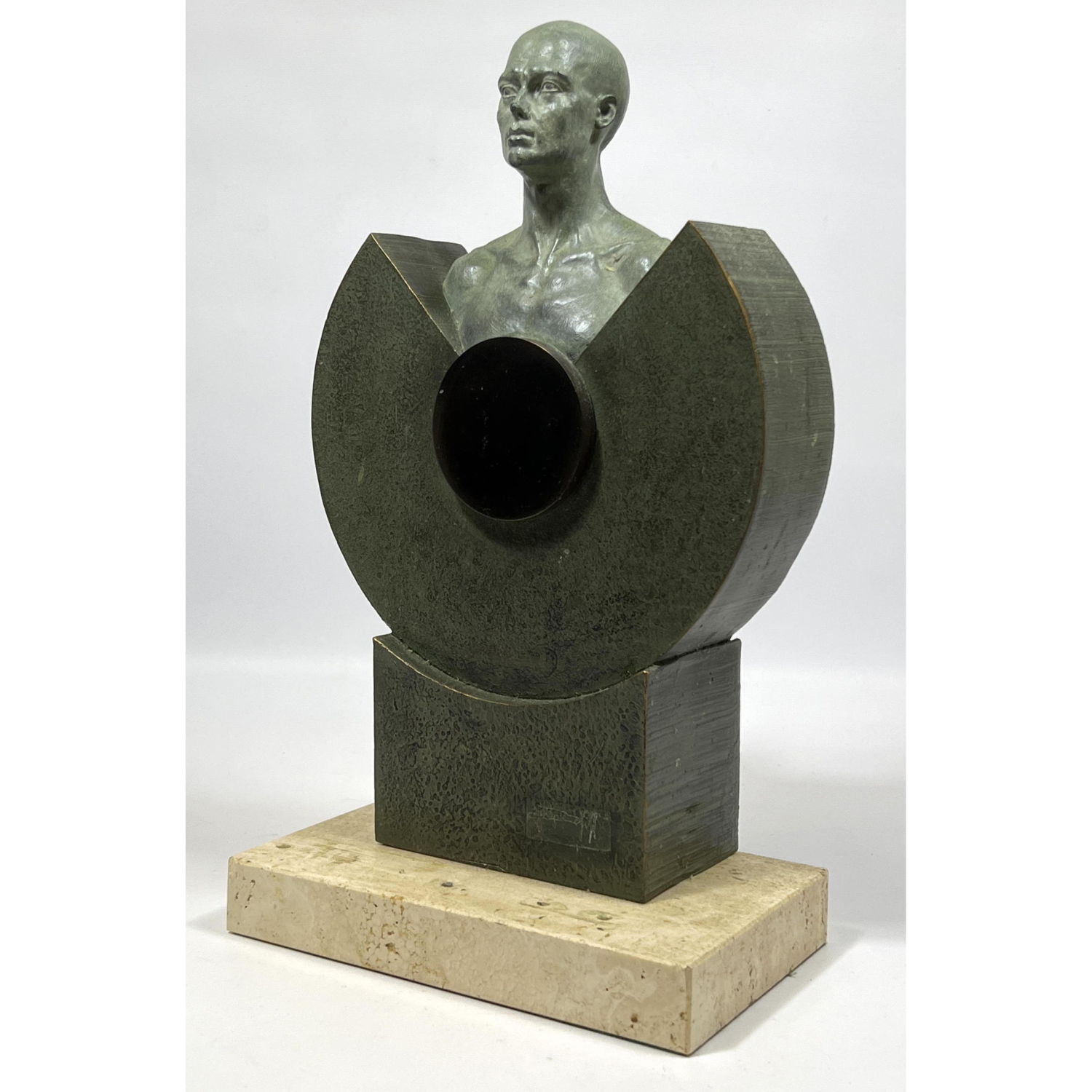 Modernist Figural Bronze Sculpture 2fe3cc