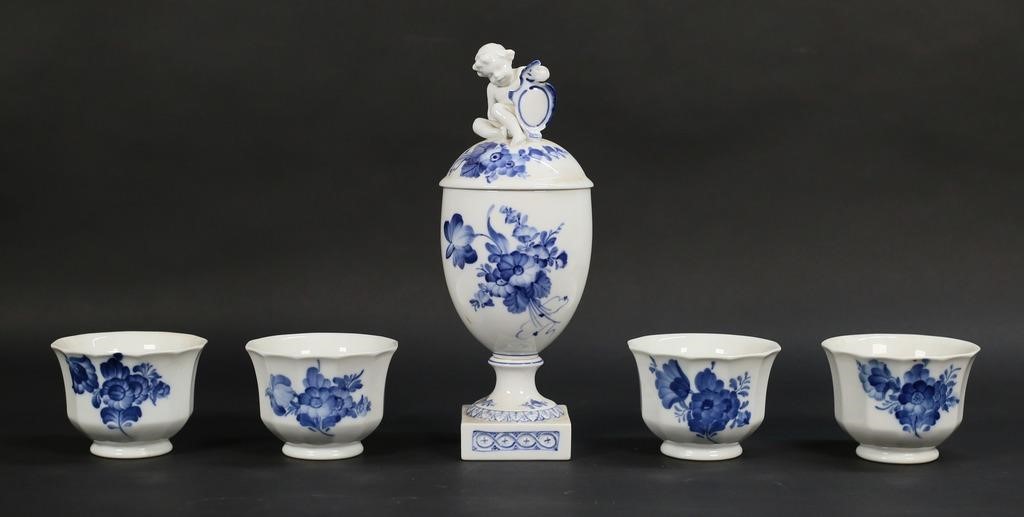 ROYAL COPENHAGEN BLUE FLOWERS URN &