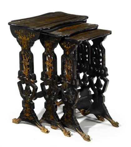 Set of black japanned nesting tables 4ca1a