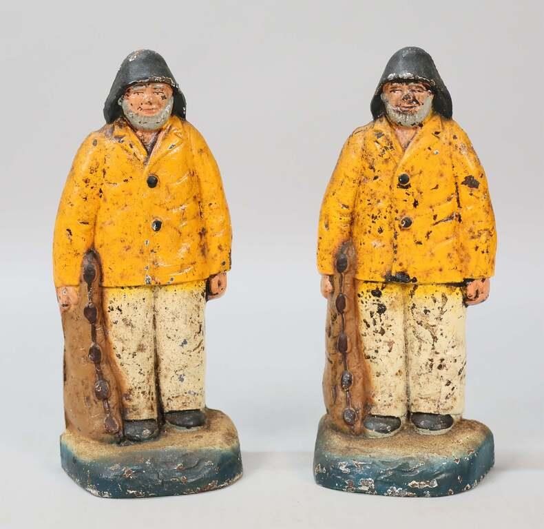 PAIR OF CAST IRON FISHERMAN BOOKENDSPair 2fe701