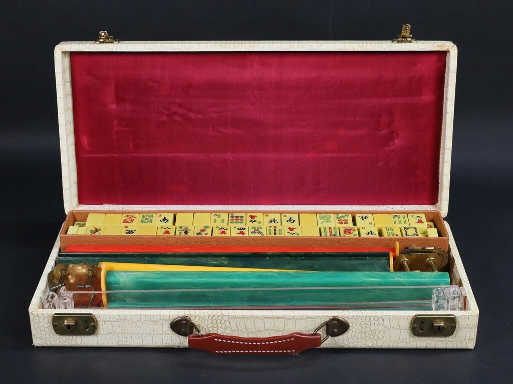 MAH JONGG SET IN CASE 152 TILESVintage 2fe6fb