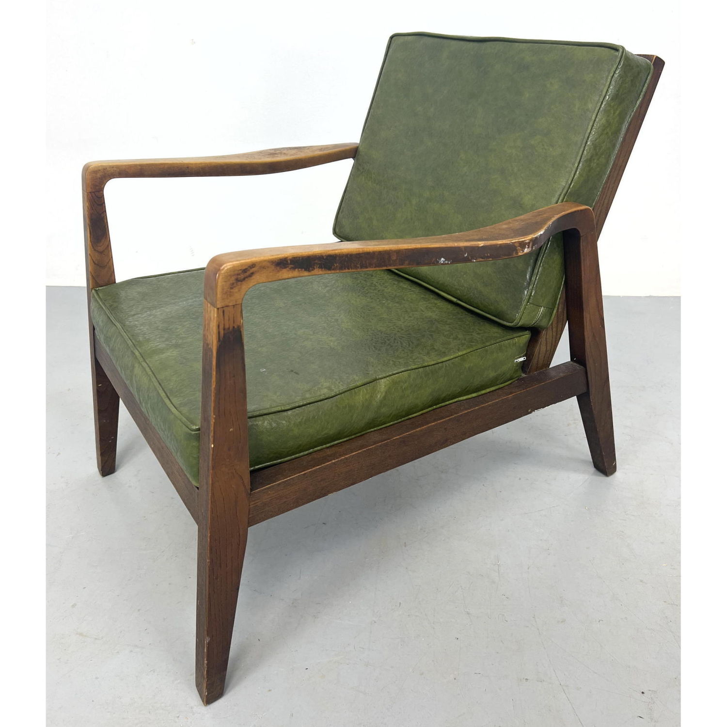 Open Arm Wood Frame Lounge Chair. Green