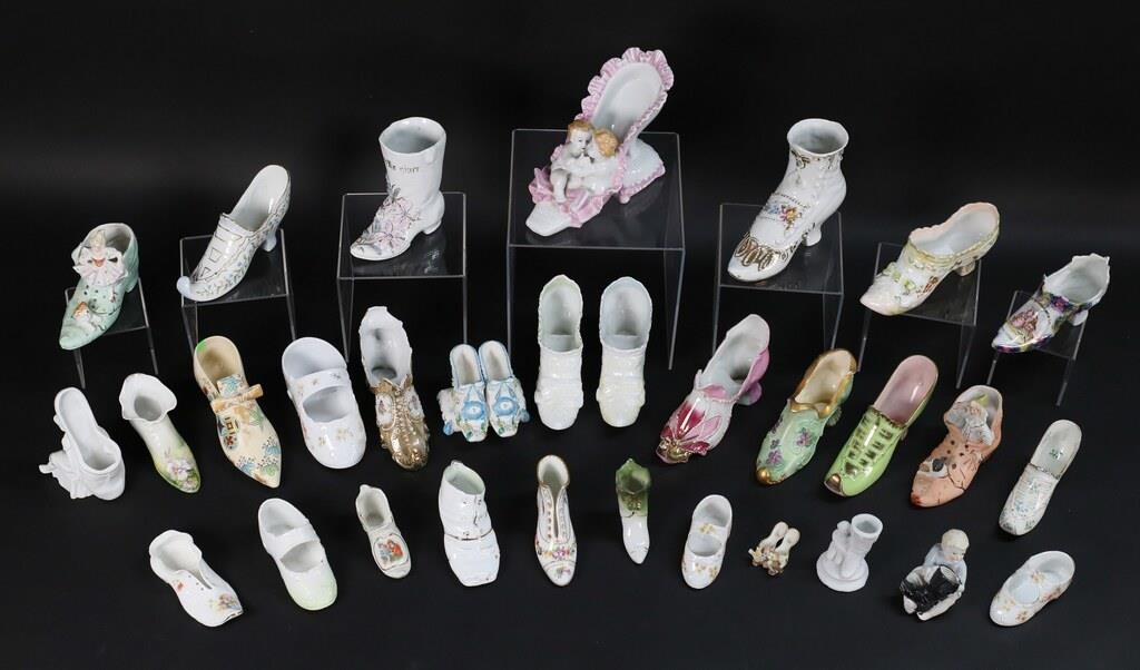 GROUPING OF PORCELAIN SHOESLot