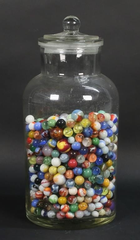 LOT OF MARBLESLot of marbles, including