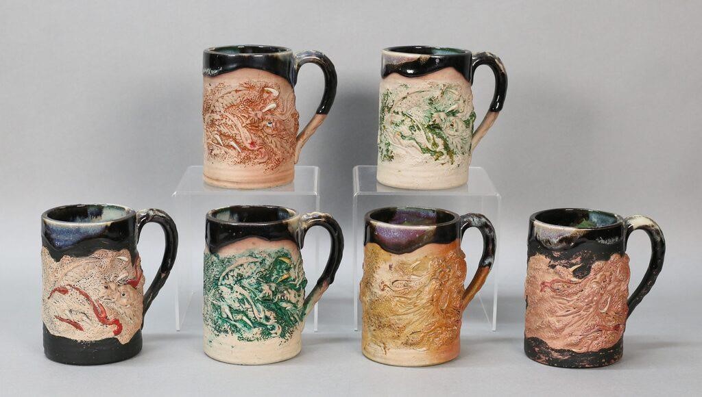 6 RYOSAI SUMIDA POTTERY DRAGON MUGS6