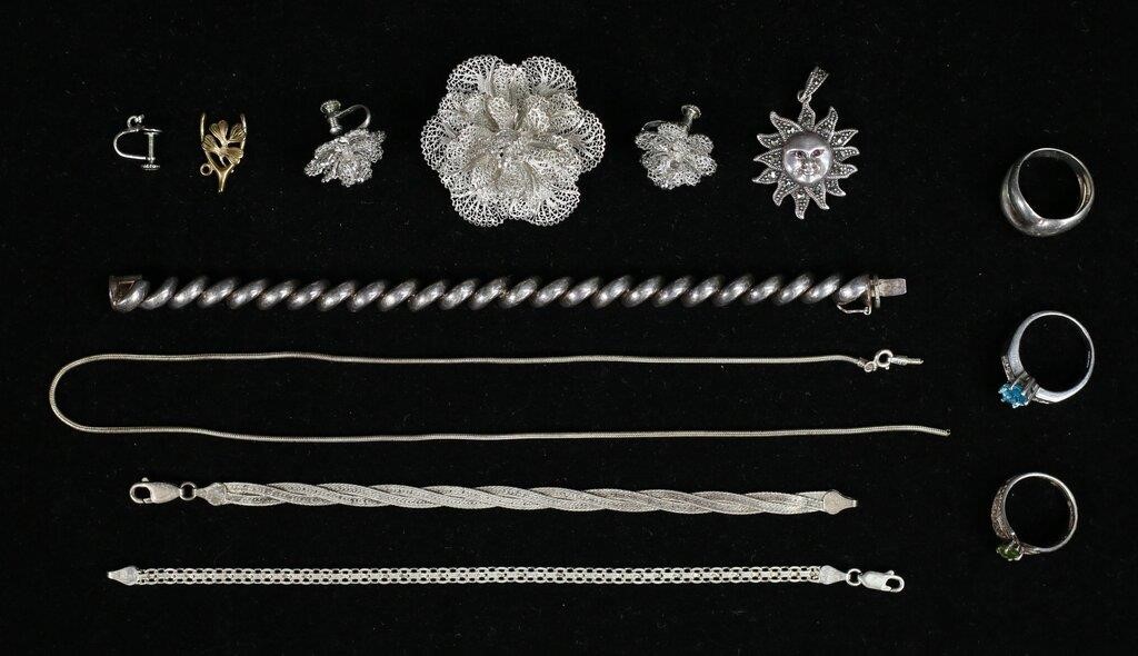 LOT OF STERLING JEWELRYLot of sterling 2fe915