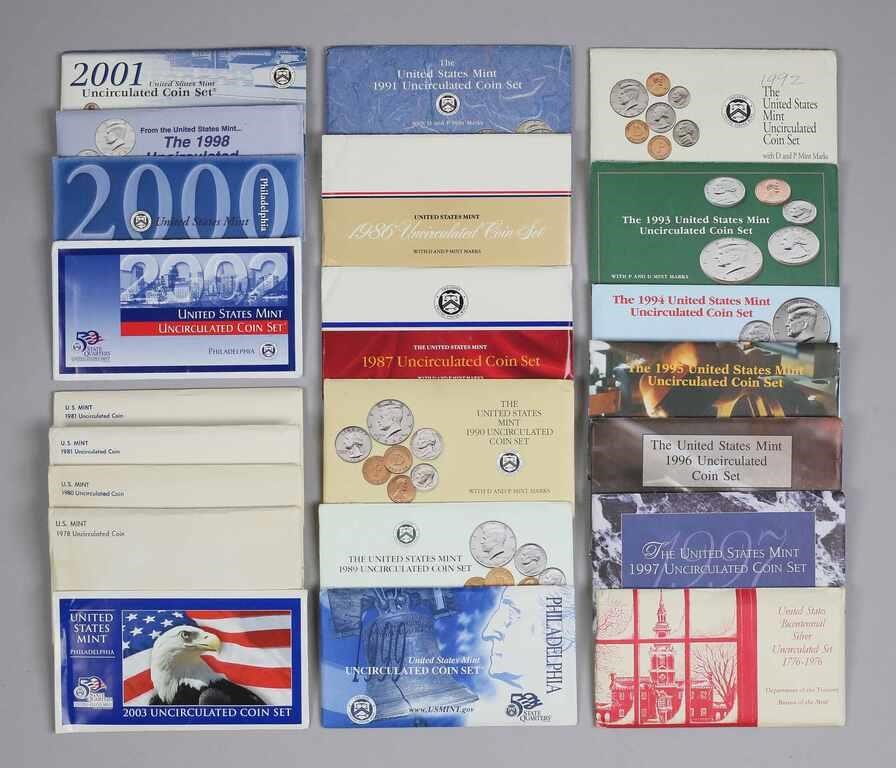 22 UNCIRCULATED SET FROM 1976 - 2003Uncirculated