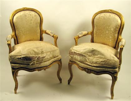 Pair of Louis XV giltwood fauteuils 4ca8d