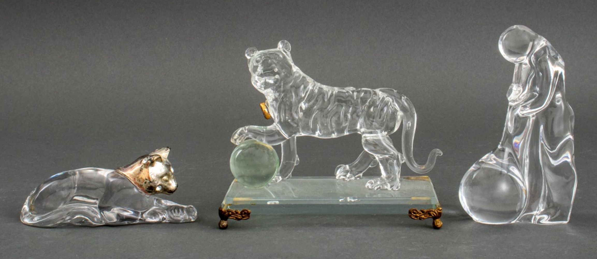 GLASS FIGURAL PAPERWEIGHTS 3 Glass 2fc645