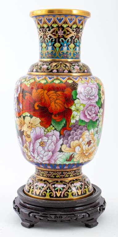CHINESE CLOISONNE VASE ON STAND