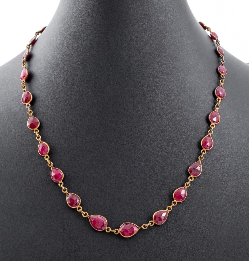 VINTAGE 14K RED SPINEL NECKLACE