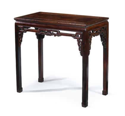 Fine Chinese hongmu side table 4c74b