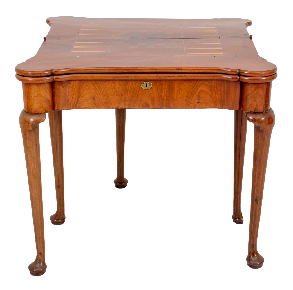 QUEEN ANNE MAHOGANY TRIPLE TOP 2fca4c