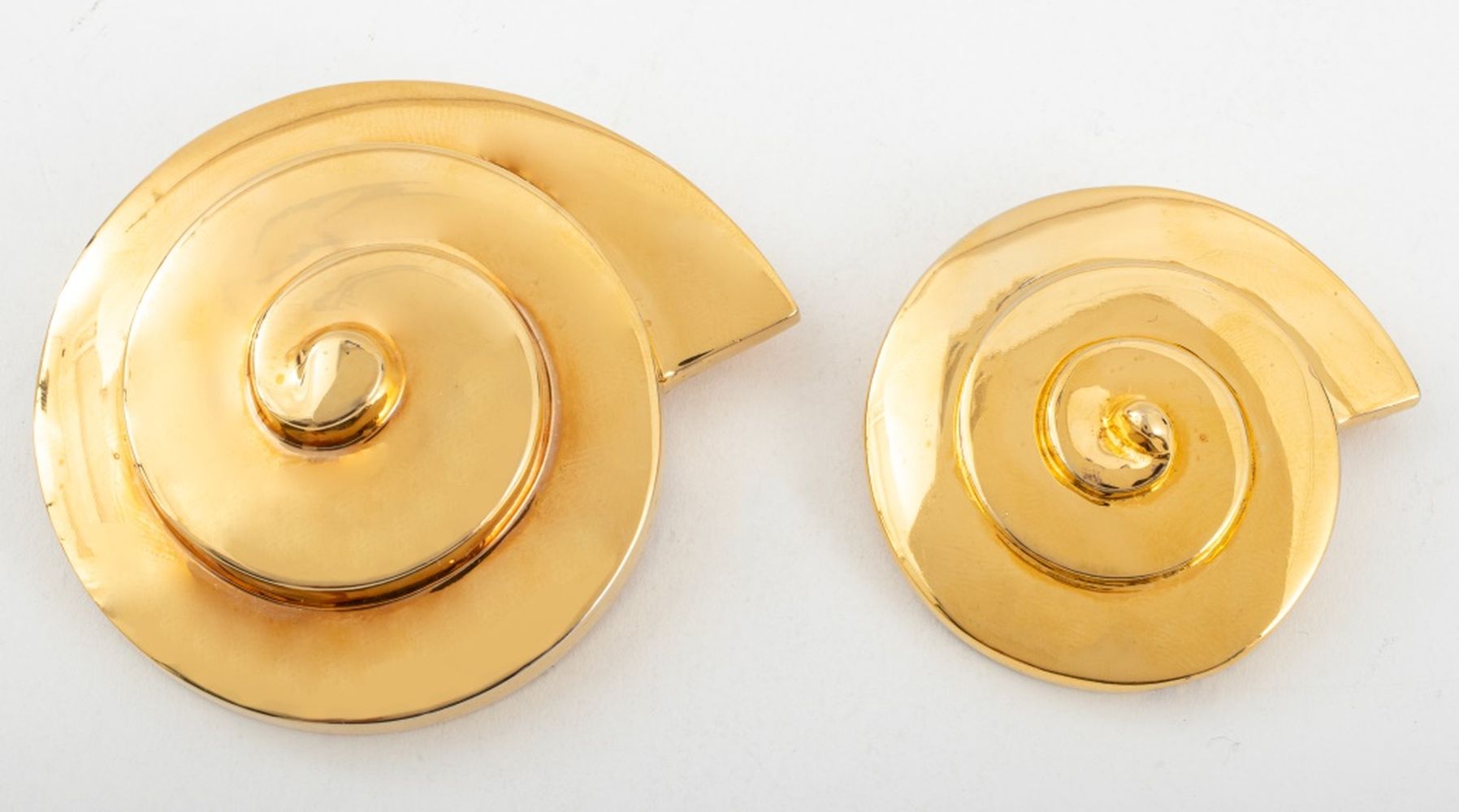 PATRICIA VON MUSULIN VERMEIL BROOCHES,