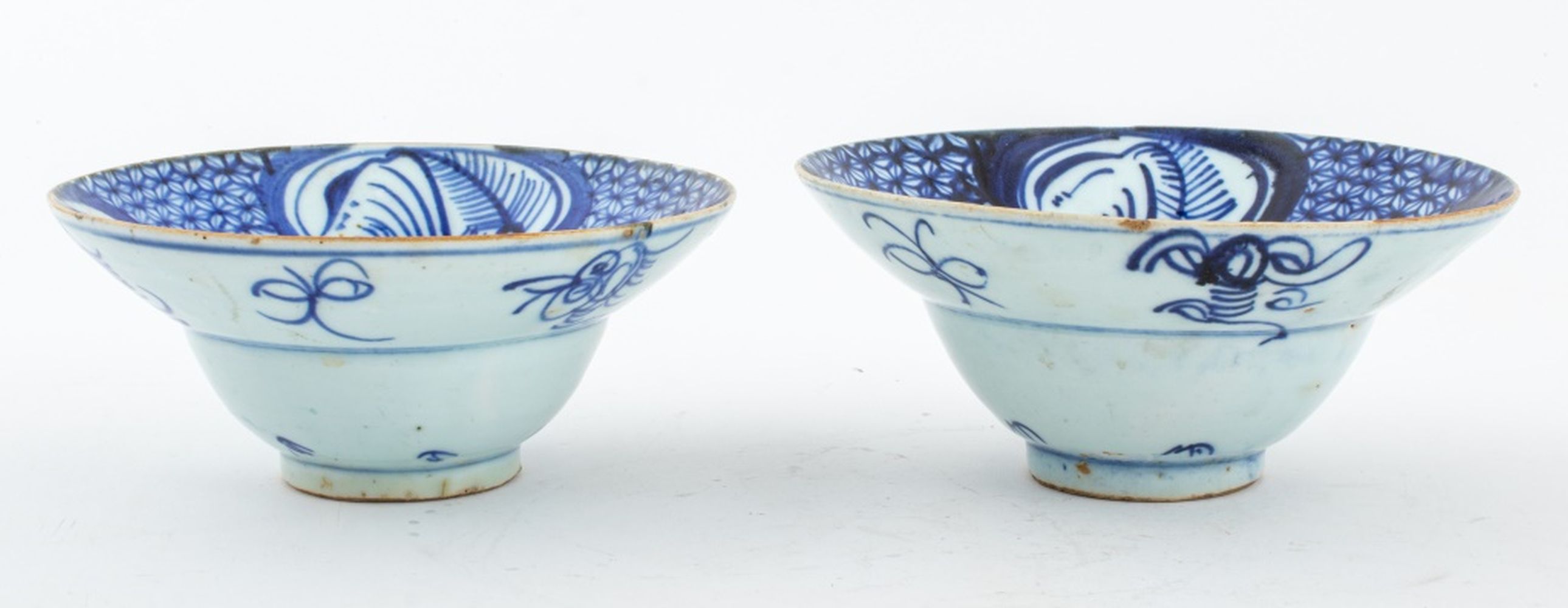 VIETNAMESE BLUE AND WHITE PORCELAIN 2fcae9