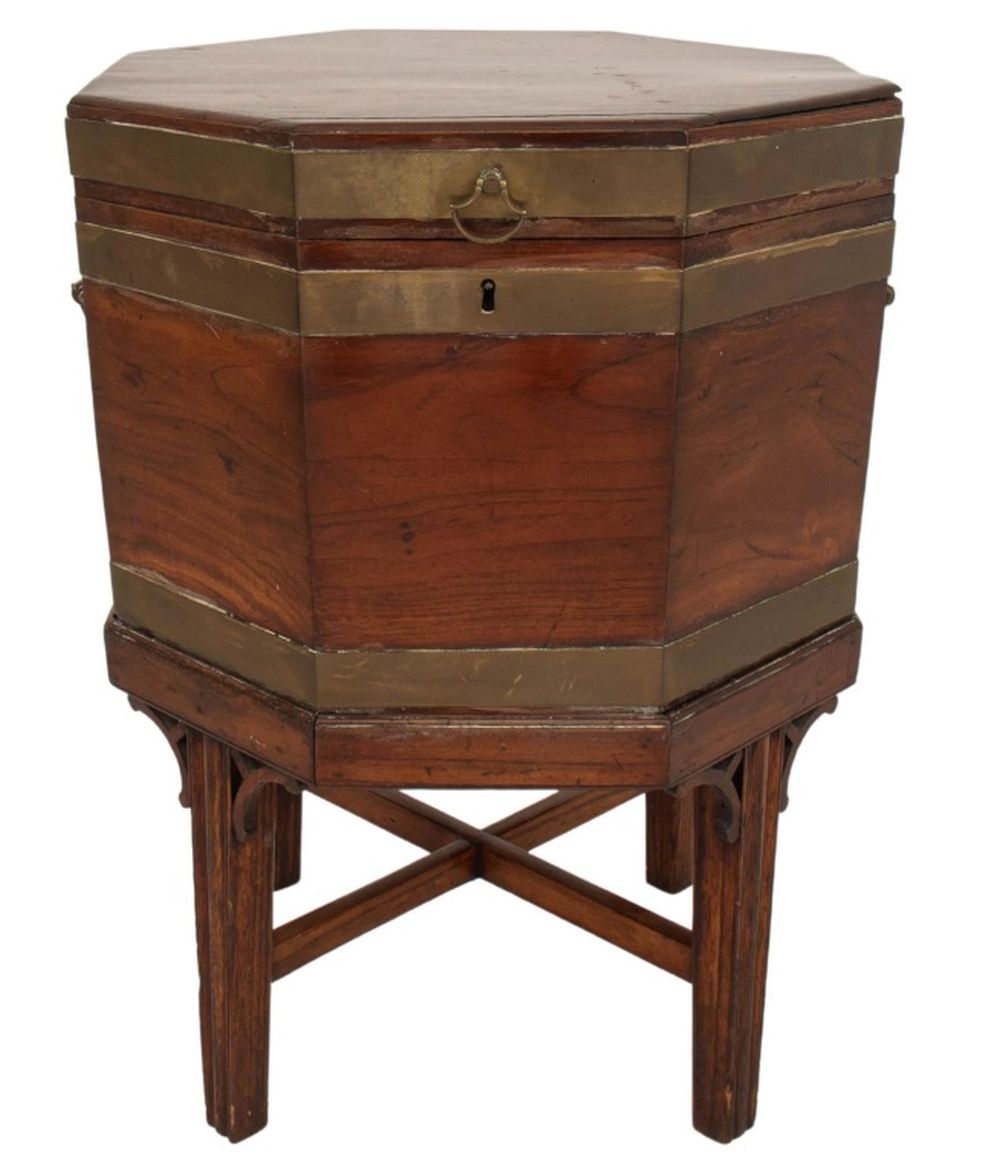 GEORGE III MAHOGANY CELLARETTE ON STAND,