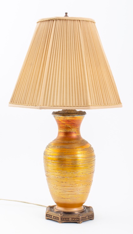 M S CO LAMP WITH DURAND GLASS 2fcbf2