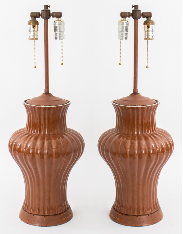 CHOCOLATE BROWN CERAMIC TWO-LIGHT