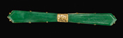 14K yellow gold and jade bar pin 4c7aa