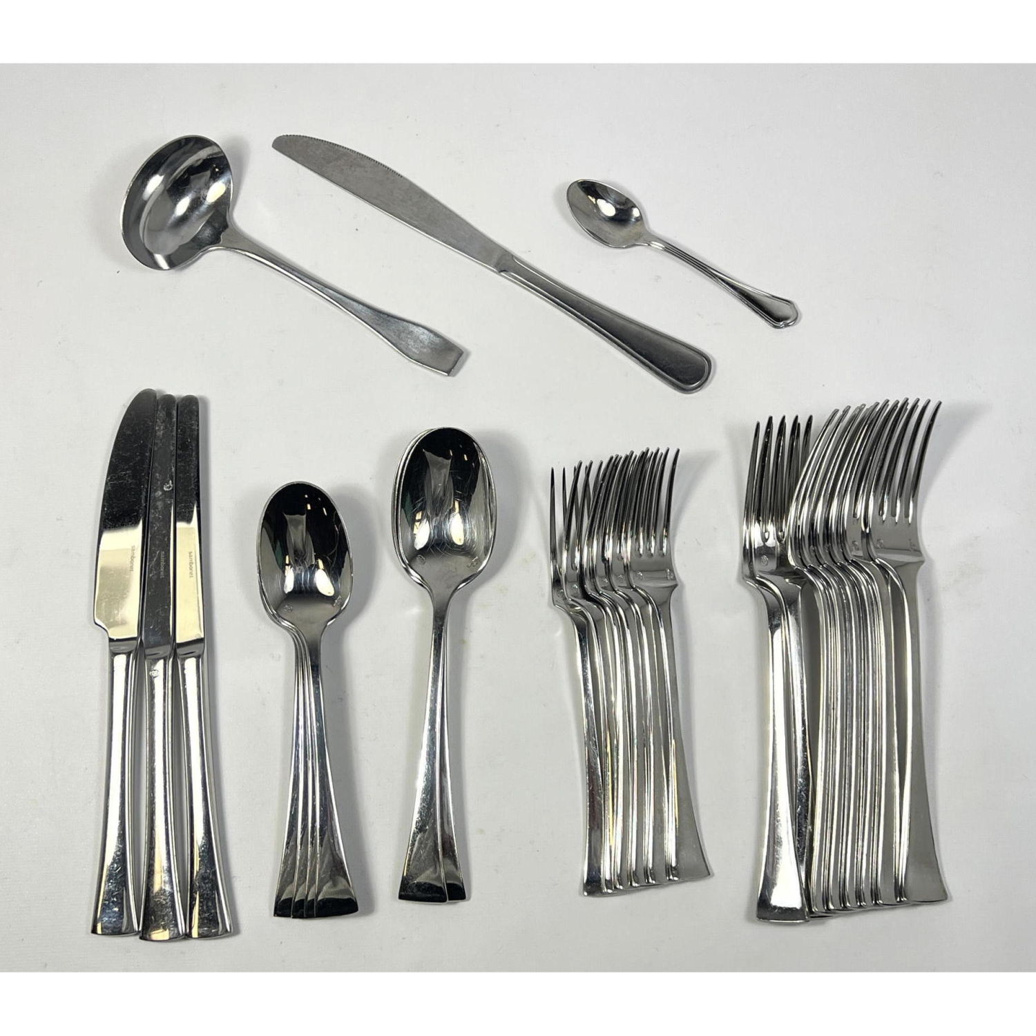 Sambonet Italy flatware --- 

Condition: