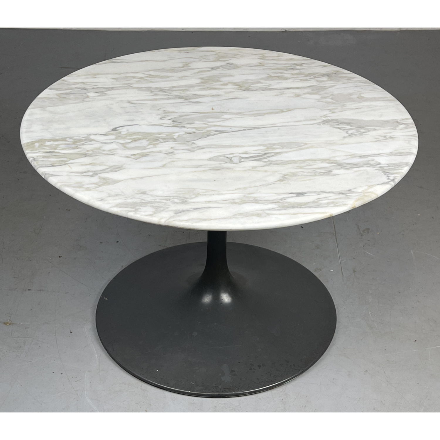 Vintage Burke Style Marble Top 2fce0d