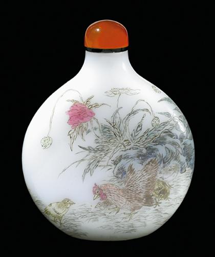 Chinese painted glass snuff bottle 4c7d1